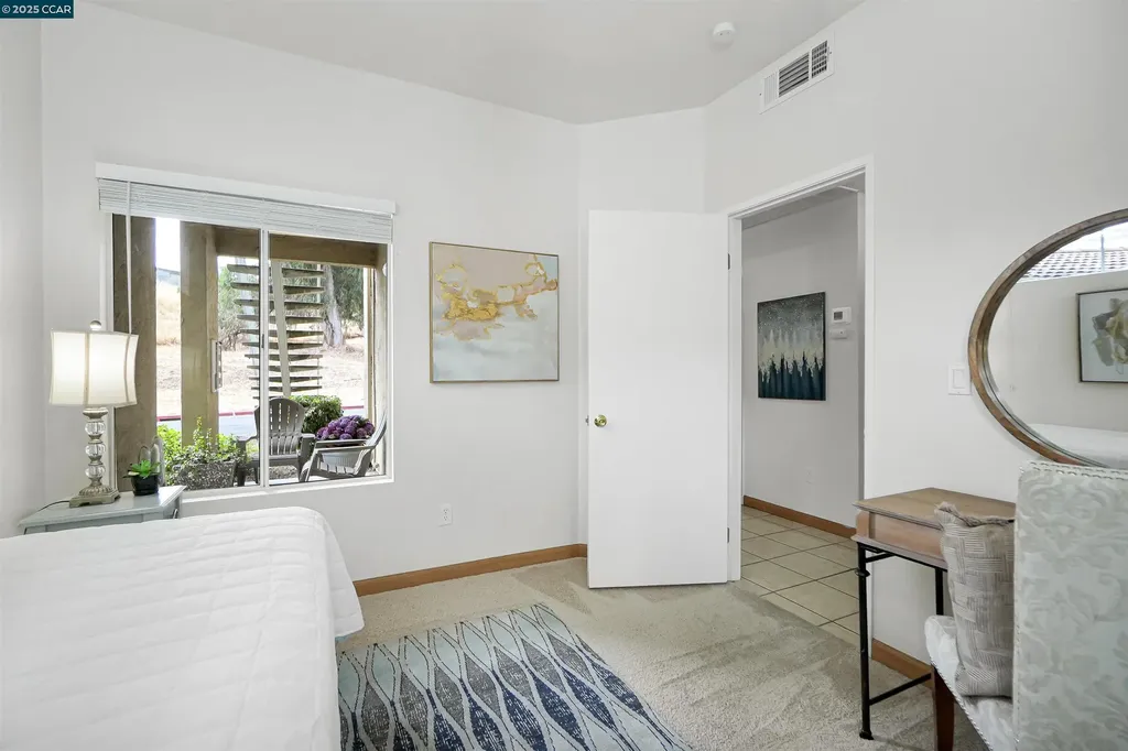 1407 Forest Run Hercules CA 94547