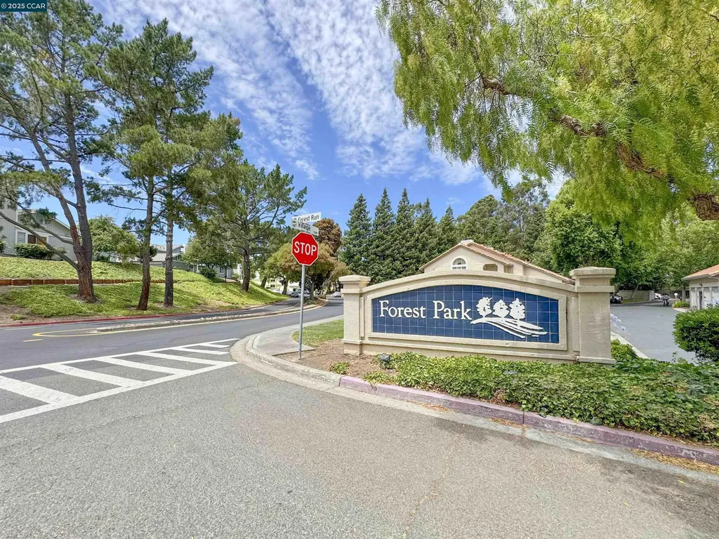 1407 Forest Run Hercules CA 94547