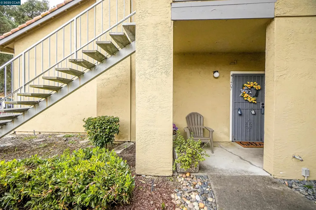 1407 Forest Run Hercules CA 94547