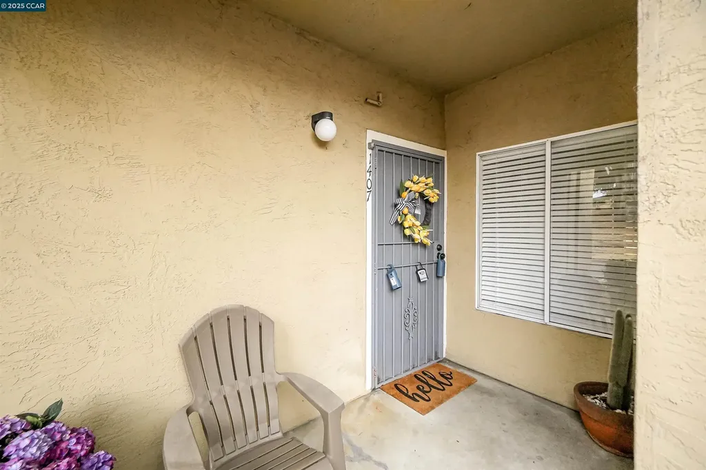 1407 Forest Run Hercules CA 94547