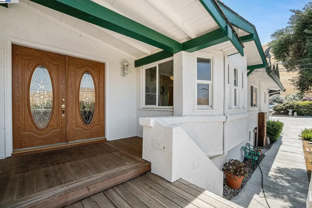 5799 Nortonville Pittsburg CA 94565