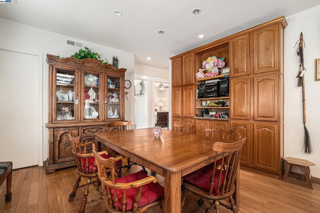 5799 Nortonville Pittsburg CA 94565