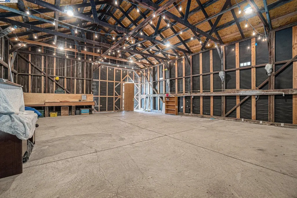 5799 Nortonville Pittsburg CA 94565