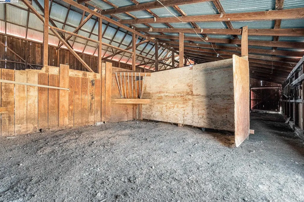 5799 Nortonville Pittsburg CA 94565