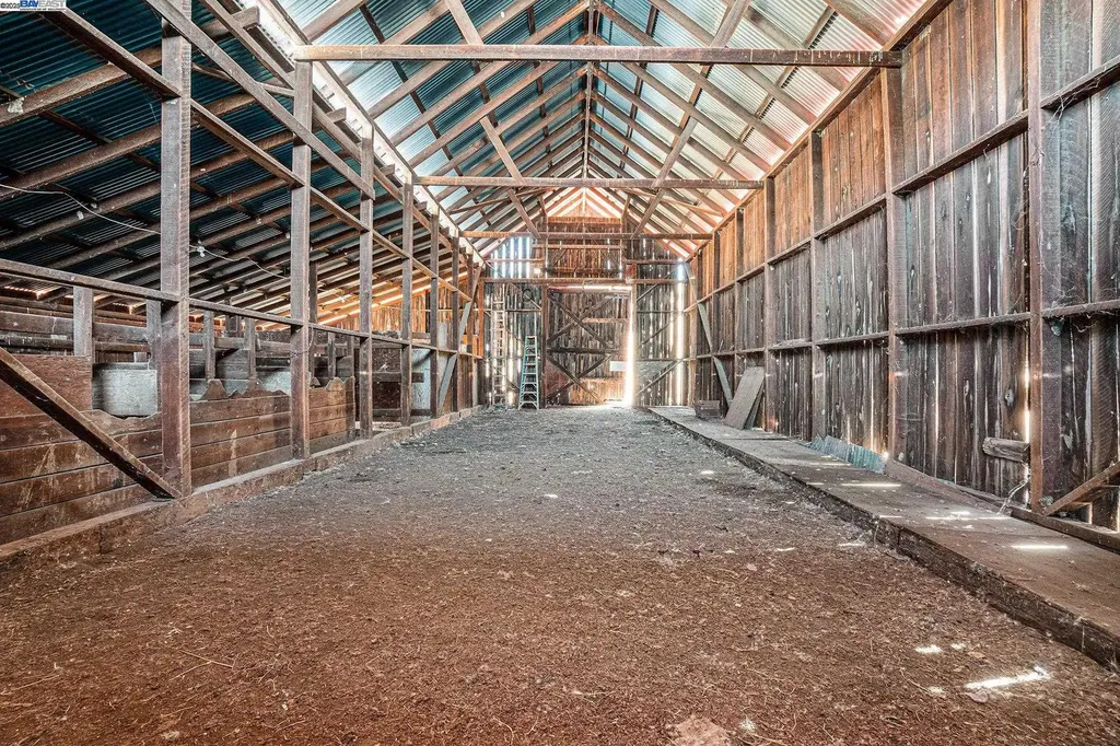 5799 Nortonville Pittsburg CA 94565