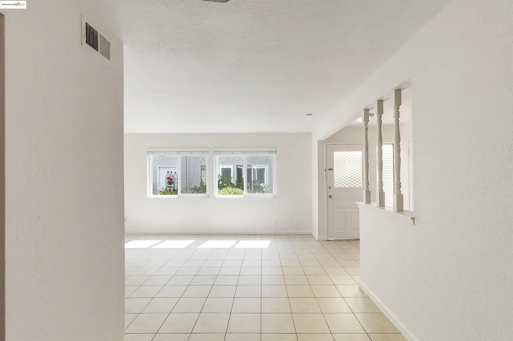 1064 Mohr Lane Concord CA 94518