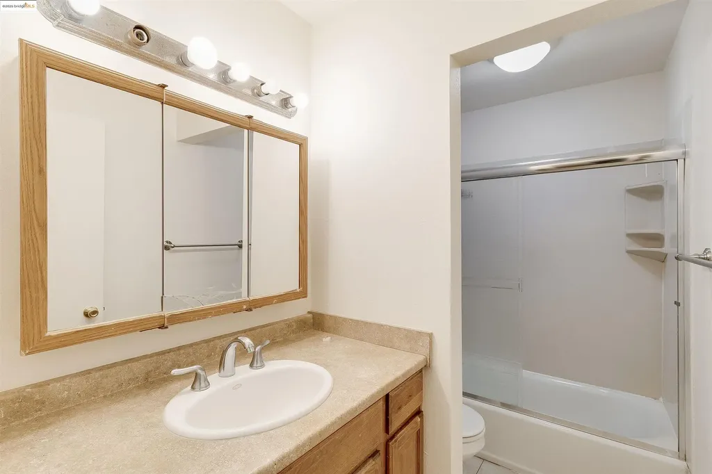 1064 Mohr Lane Concord CA 94518