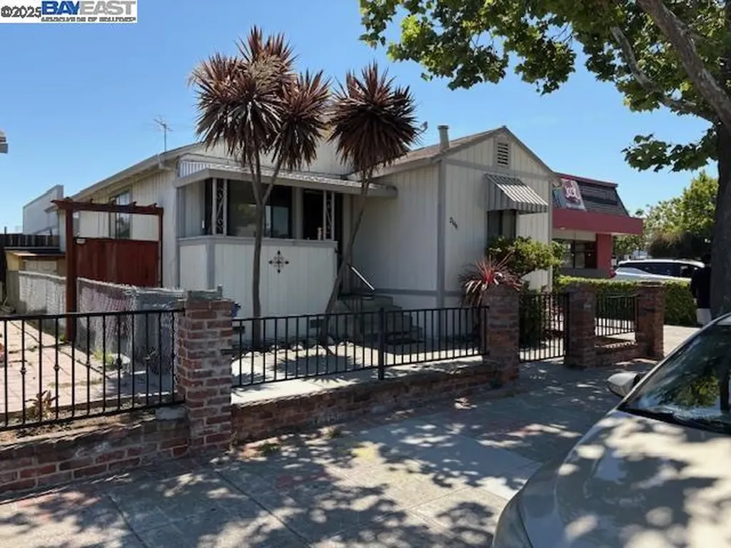 2144 Alvarado Street San Leandro CA 94577