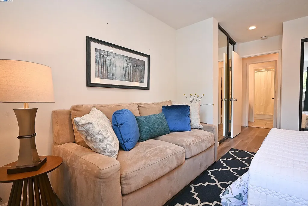 1333 Webster Street Alameda CA 94501