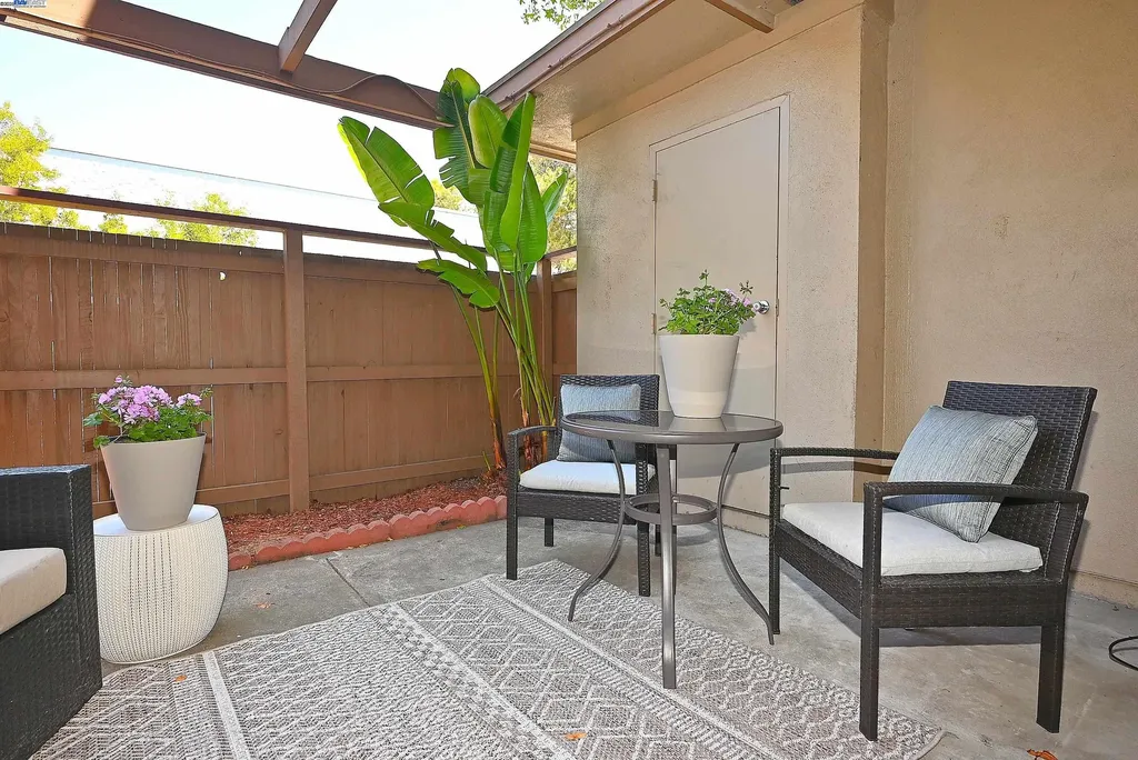 1333 Webster Street Alameda CA 94501