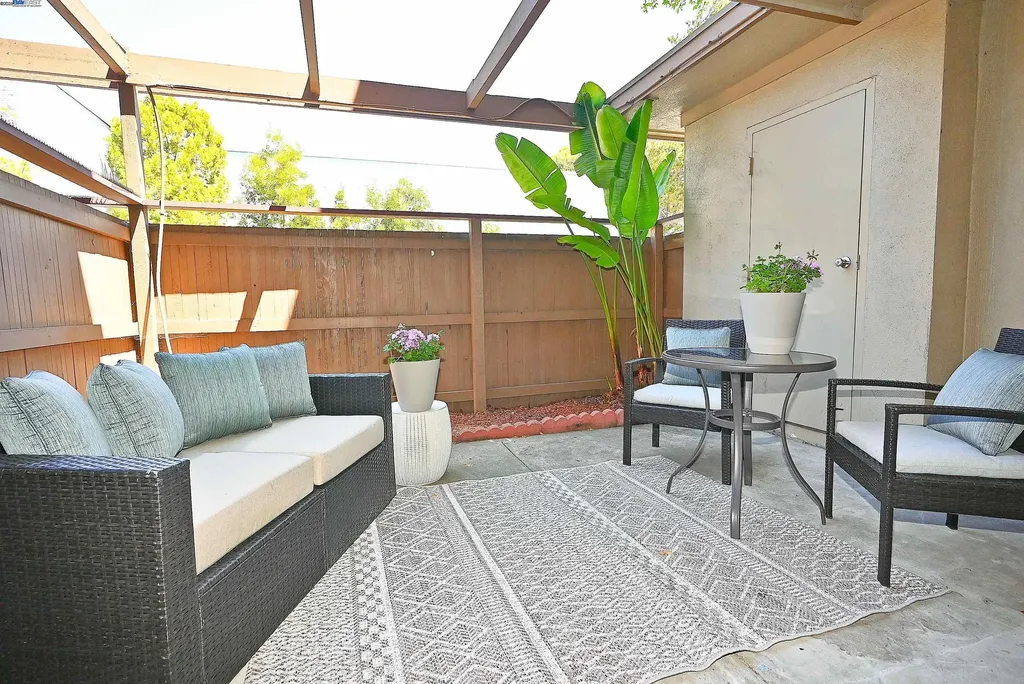 1333 Webster Street Alameda CA 94501