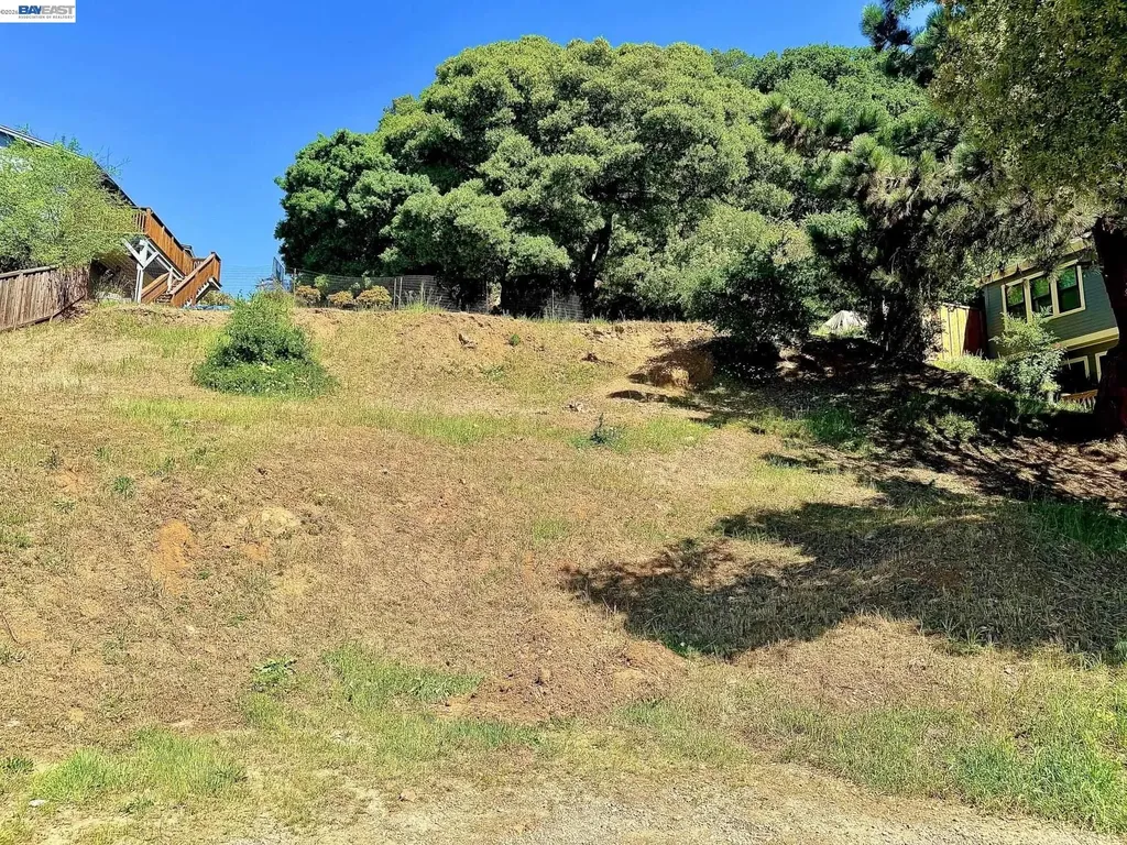4320 Terrabella Way Oakland CA 94619