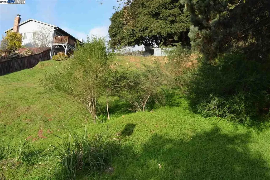 4320 Terrabella Way Oakland CA 94619