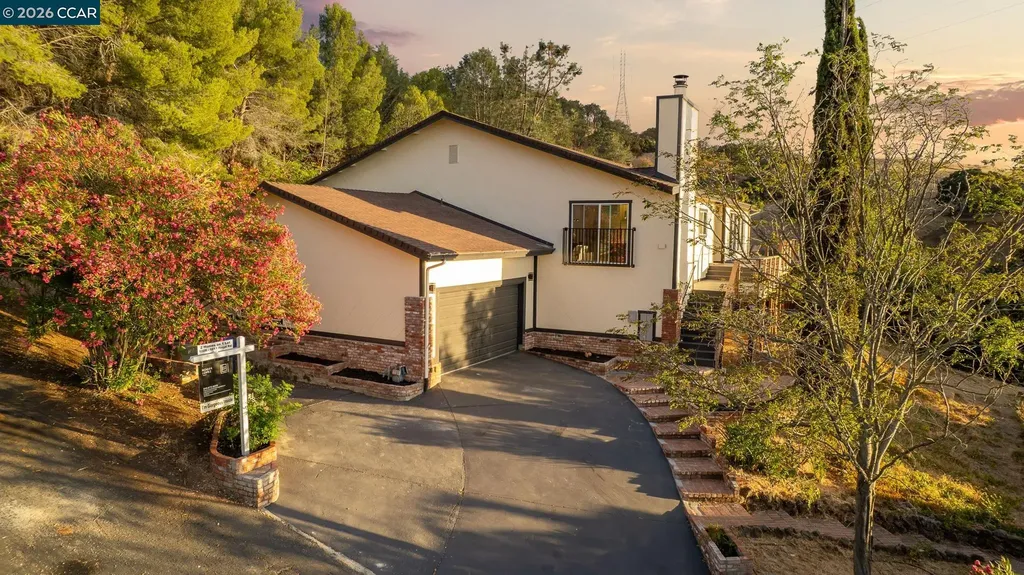 1009 - 1011 Froyd Road Concord CA 94521