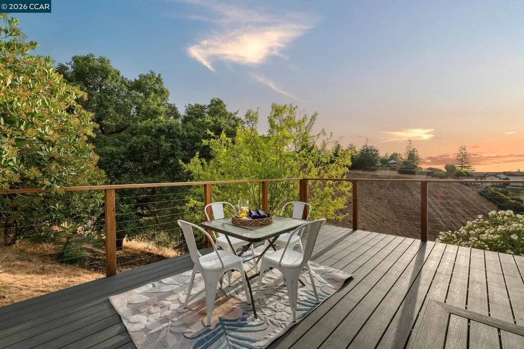 1009 - 1011 Froyd Road Concord CA 94521