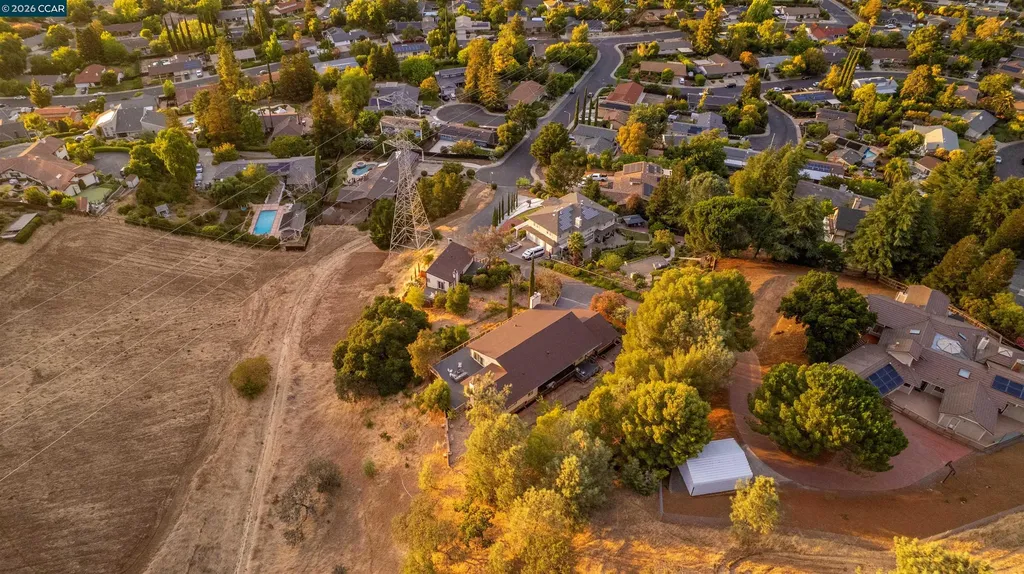 1009 - 1011 Froyd Road Concord CA 94521