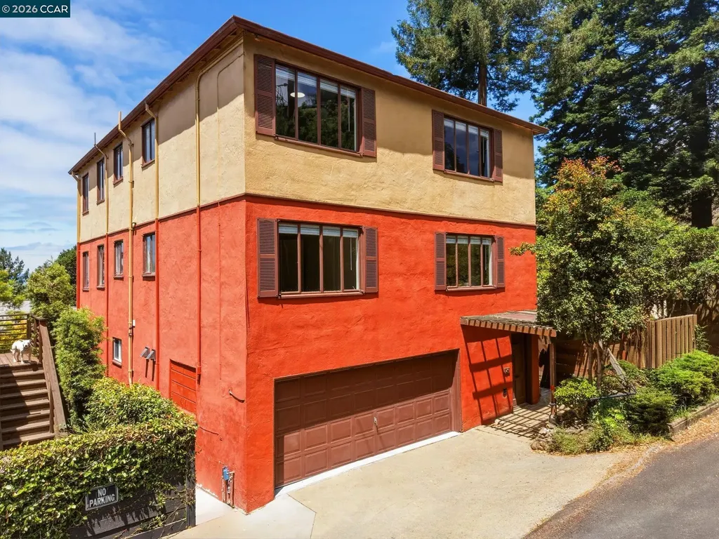 7-9 El Portal Court Berkeley CA 94708