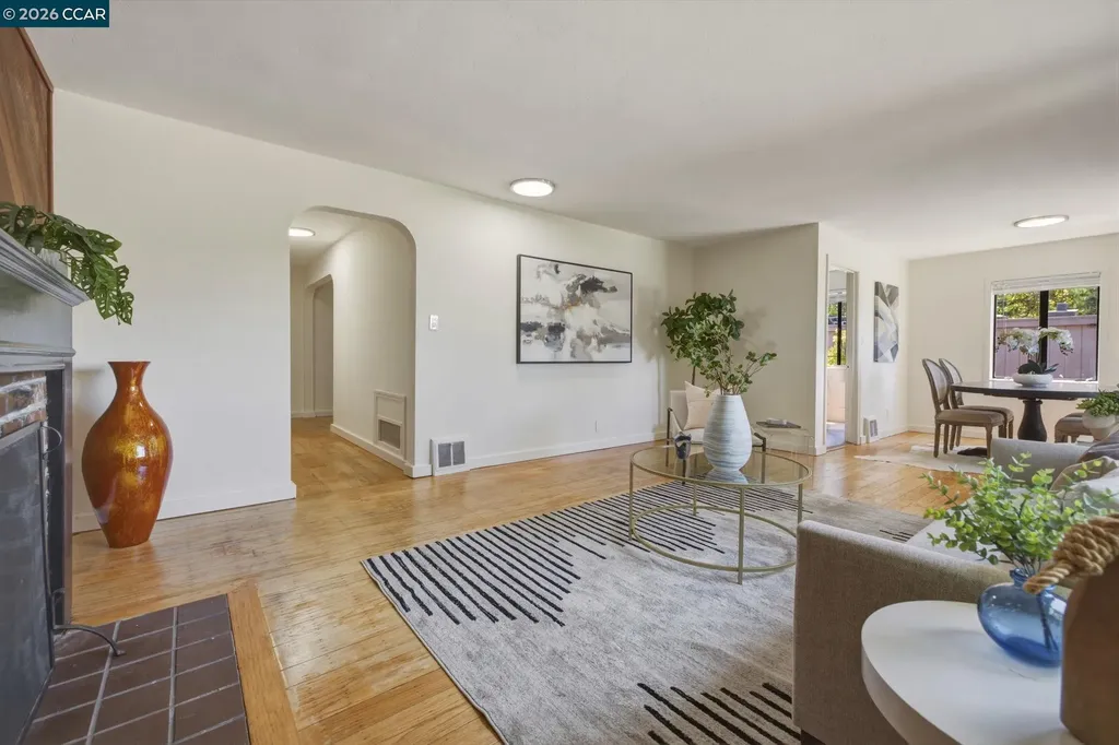7-9 El Portal Court Berkeley CA 94708
