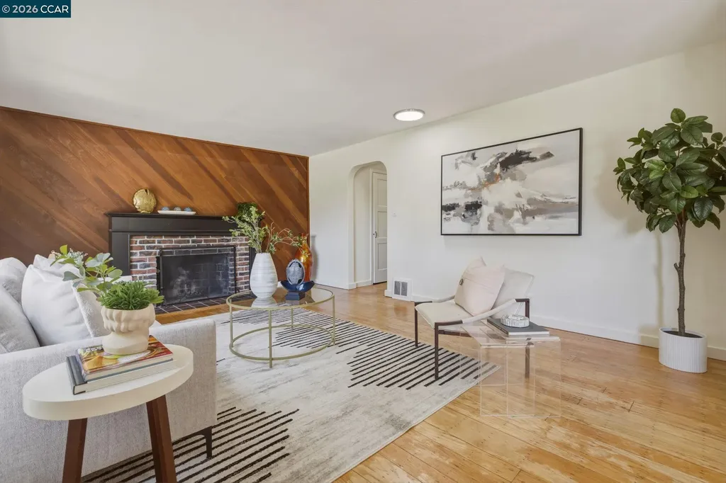 7-9 El Portal Court Berkeley CA 94708