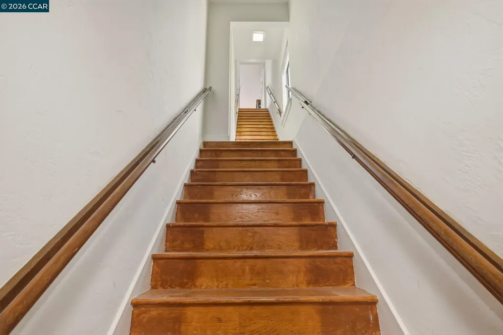 7-9 El Portal Court Berkeley CA 94708