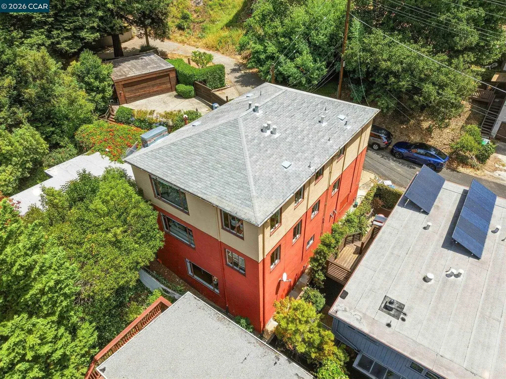 7-9 El Portal Court Berkeley CA 94708