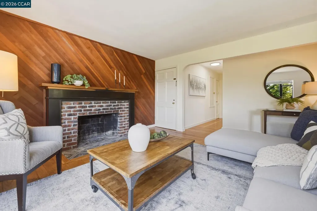 7-9 El Portal Court Berkeley CA 94708