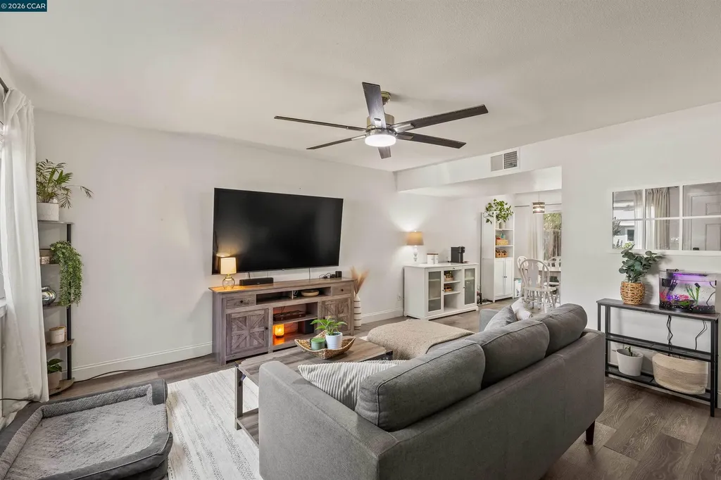 126 Muir Road Martinez CA 94553