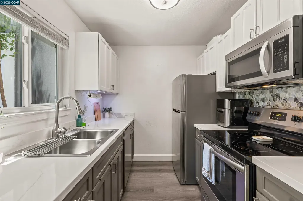 126 Muir Road Martinez CA 94553