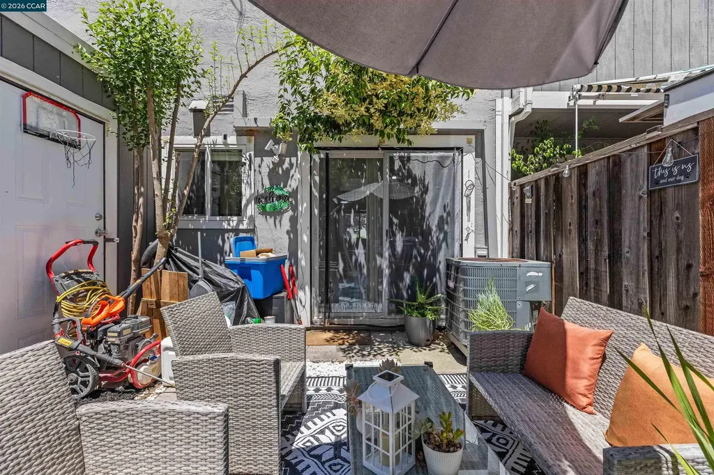 126 Muir Road Martinez CA 94553
