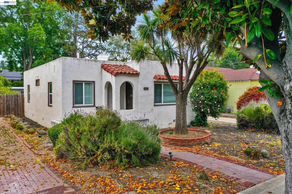 1245 Cotter Way Hayward CA 94541