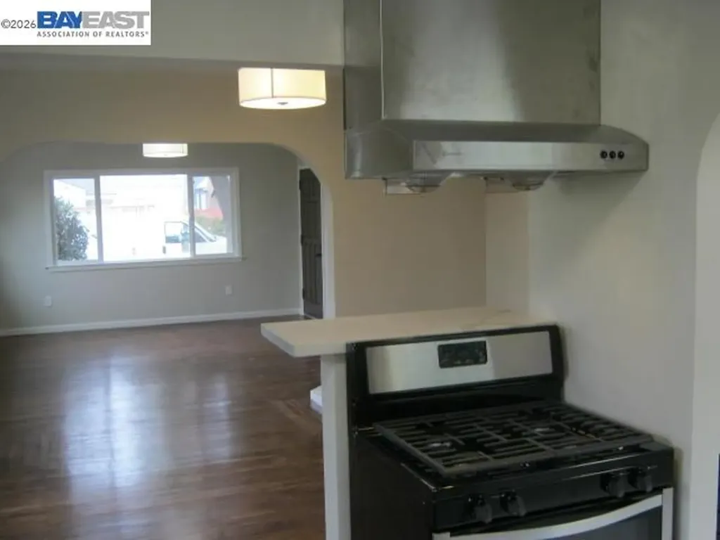 1245 Cotter Way Hayward CA 94541