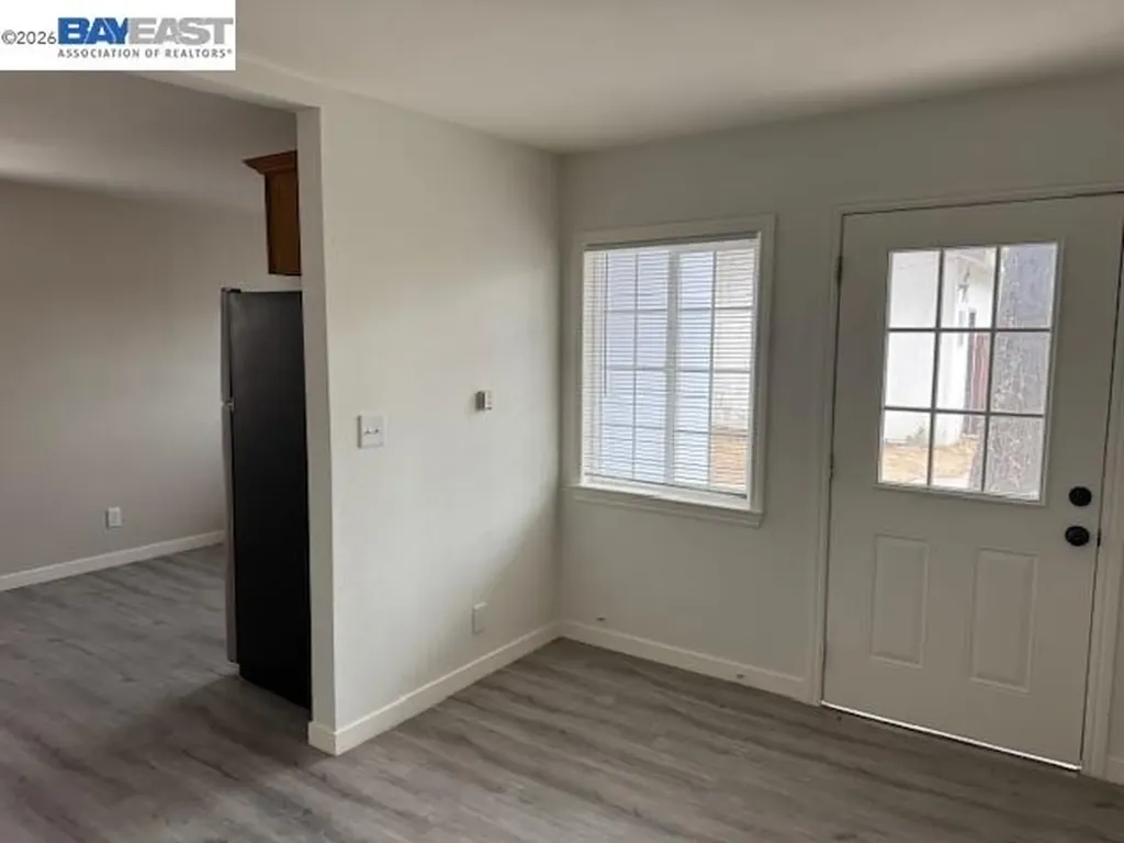 1245 Cotter Way Hayward CA 94541