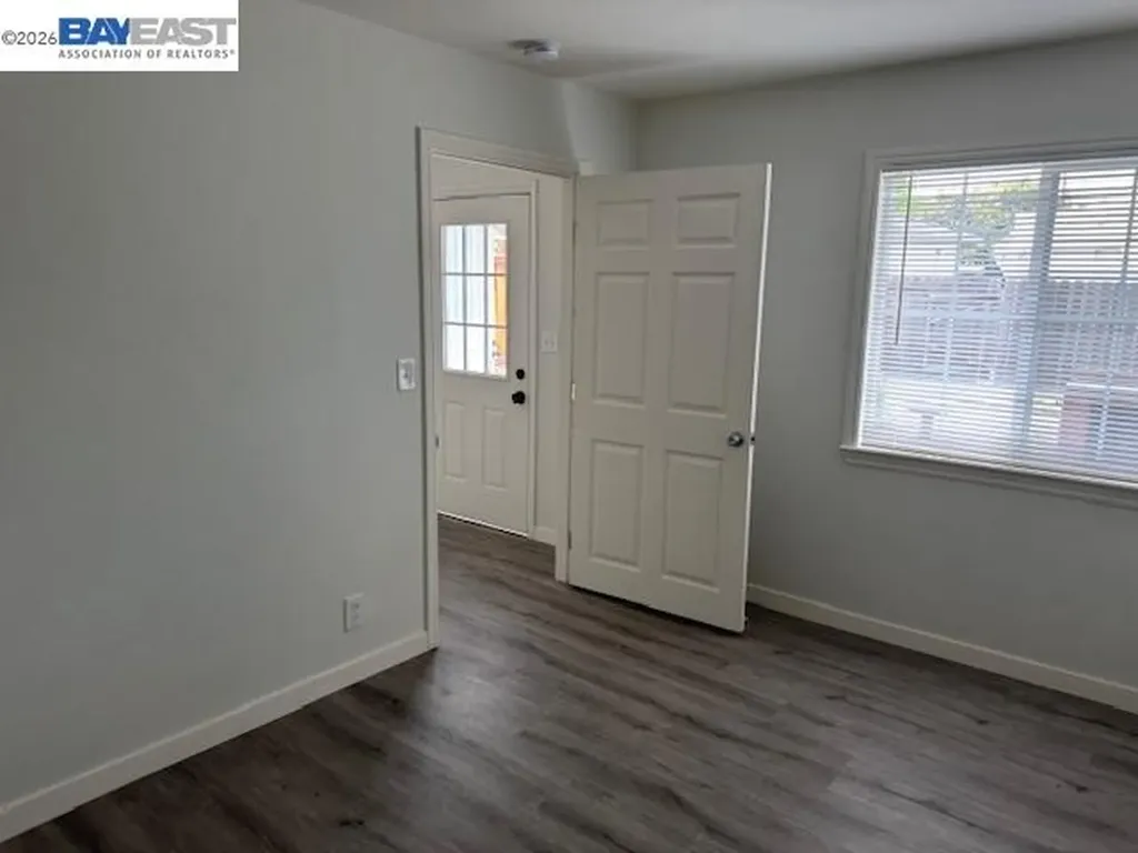 1245 Cotter Way Hayward CA 94541