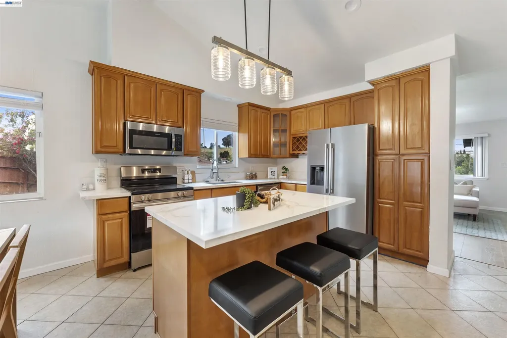 19435 Yuma Street Castro Valley CA 94546