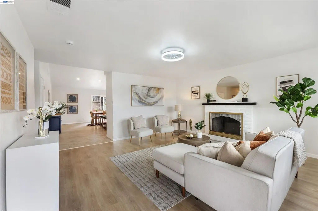 19435 Yuma Street Castro Valley CA 94546