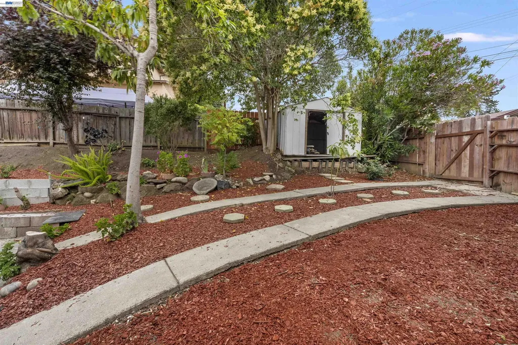 19435 Yuma Street Castro Valley CA 94546
