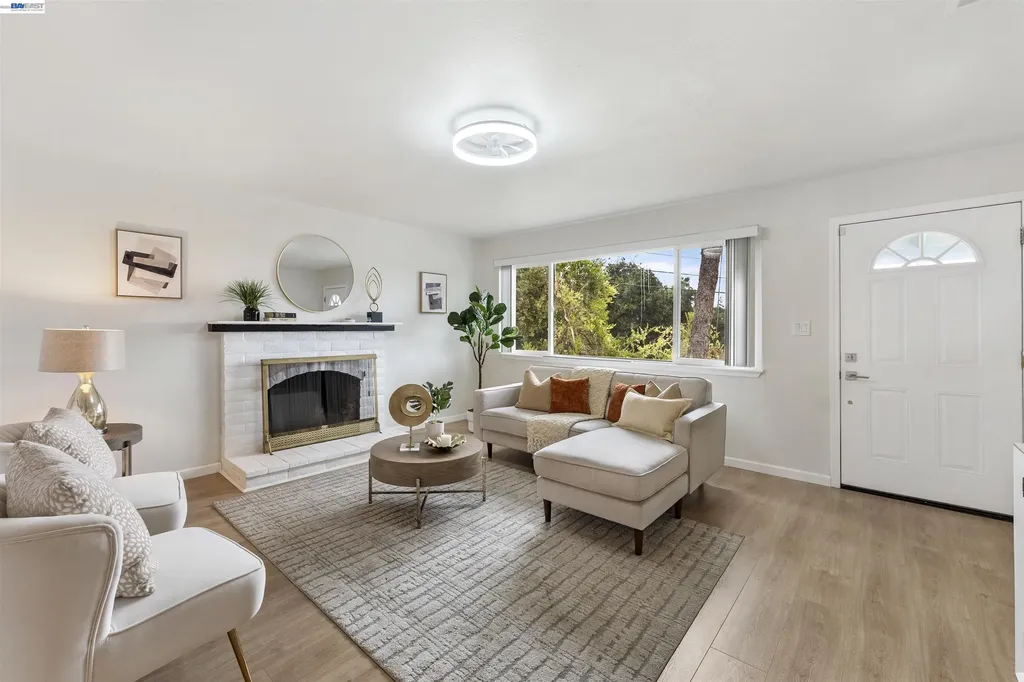 19435 Yuma Street Castro Valley CA 94546