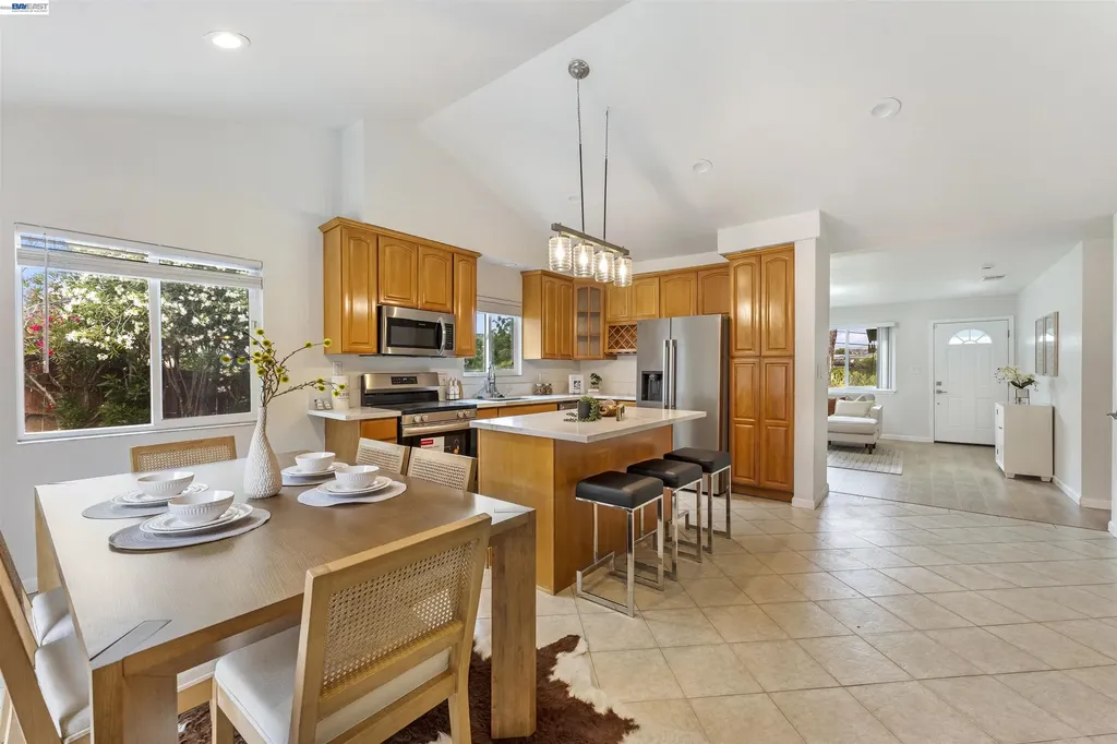 19435 Yuma Street Castro Valley CA 94546