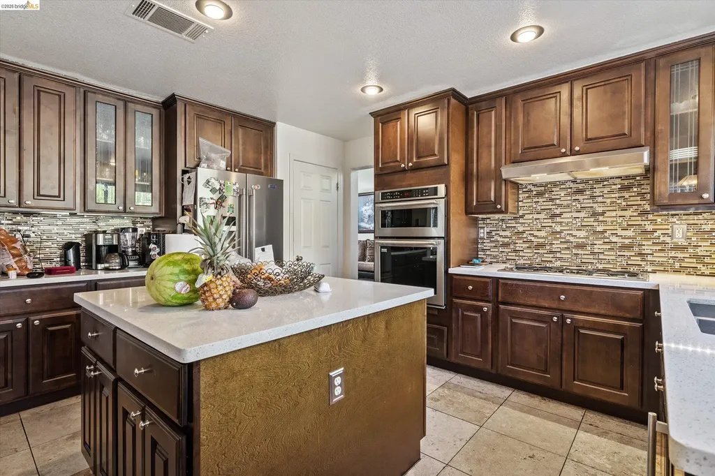 4137 Amargosa Drive Antioch CA 94531