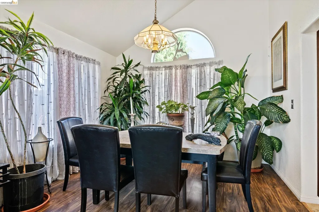 4137 Amargosa Drive Antioch CA 94531