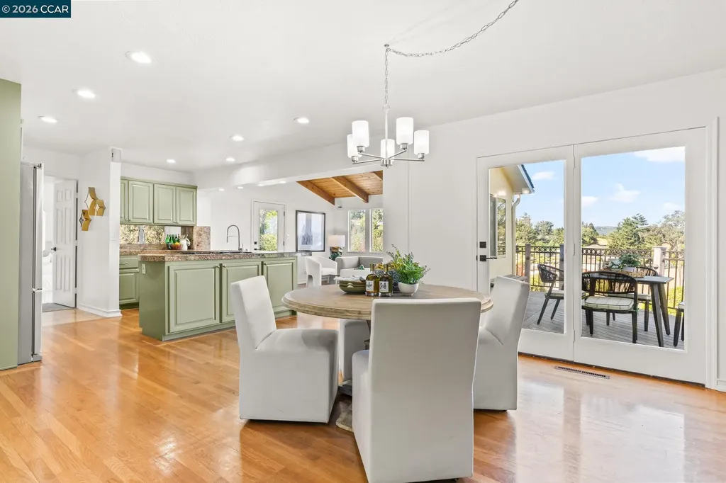 18832 Cindy Way Castro Valley CA 94546