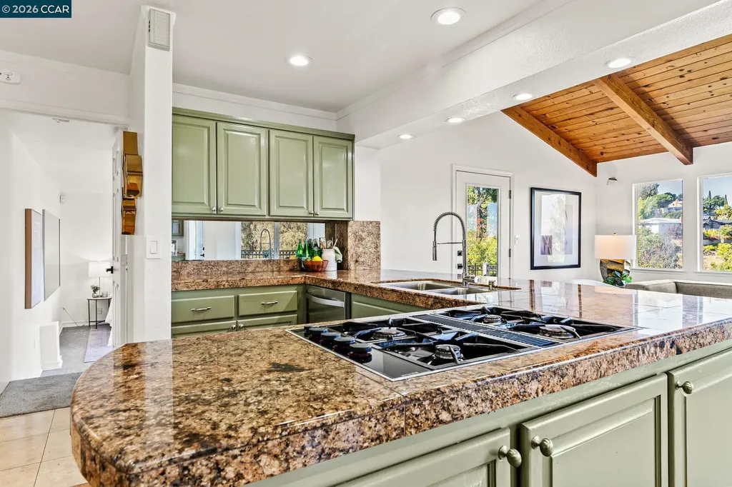 18832 Cindy Way Castro Valley CA 94546