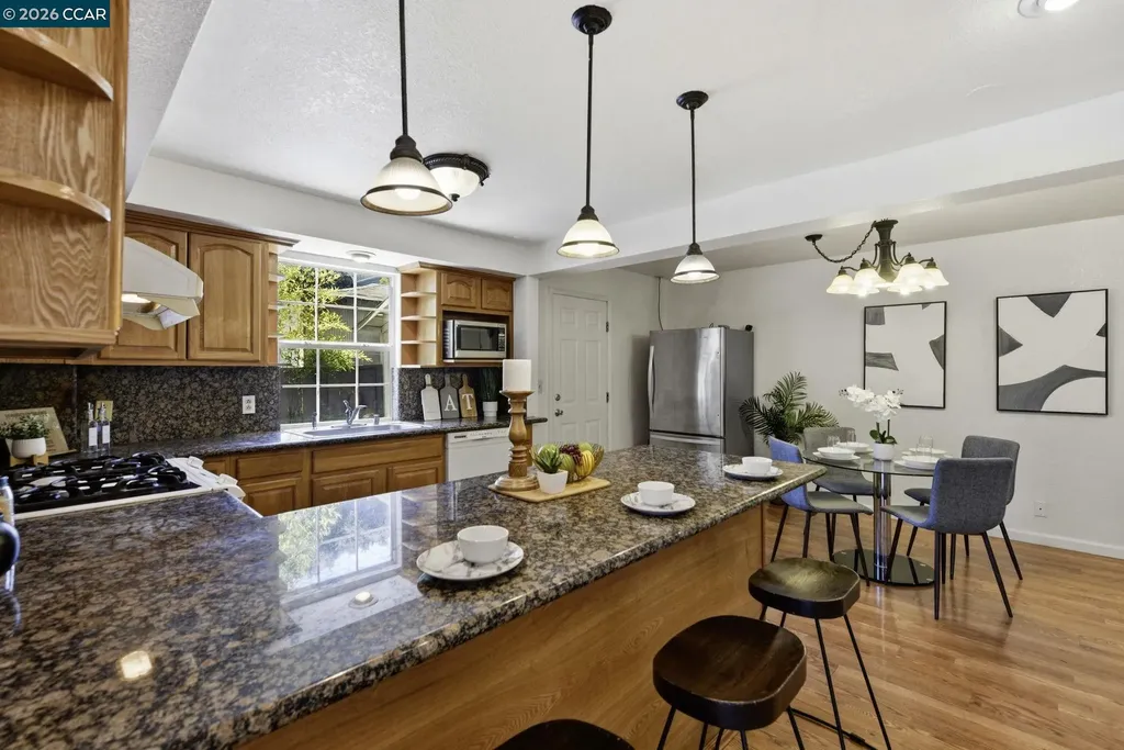 1711 Willow Street Alameda CA 94501