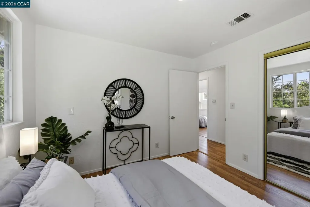 1711 Willow Street Alameda CA 94501