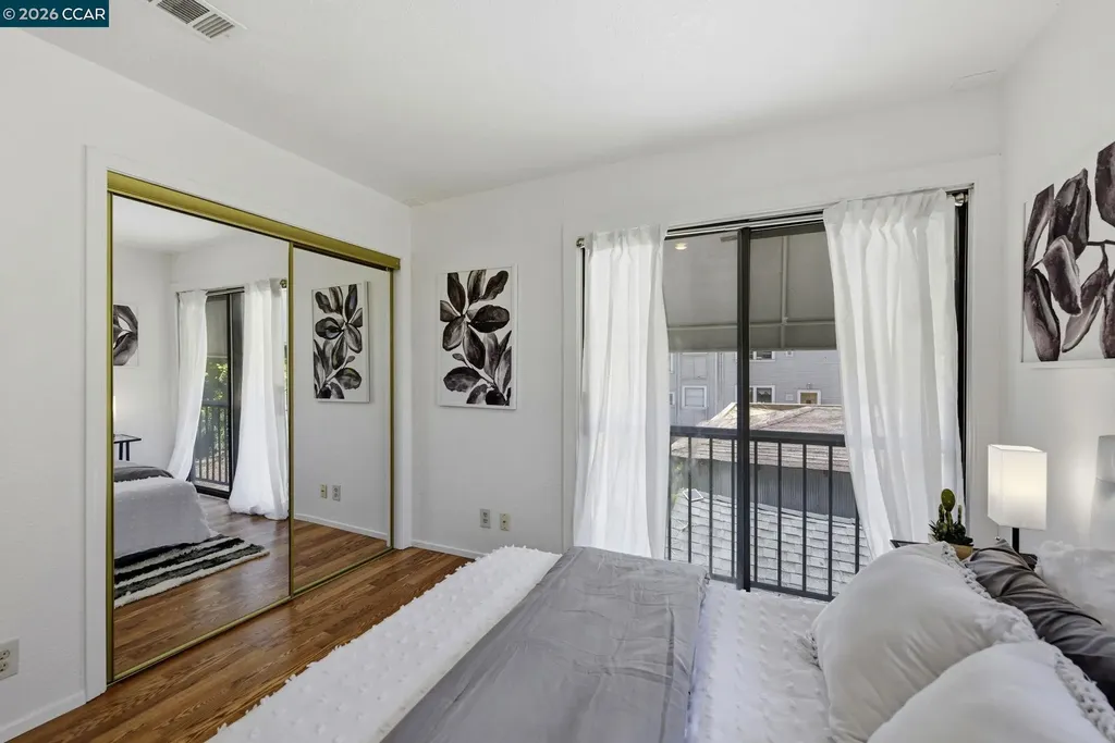 1711 Willow Street Alameda CA 94501