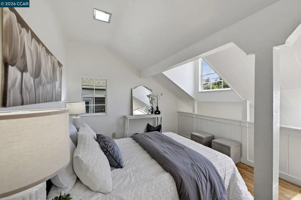 1711 Willow Street Alameda CA 94501