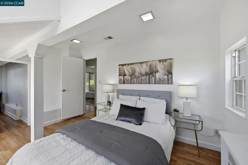 1711 Willow Street Alameda CA 94501