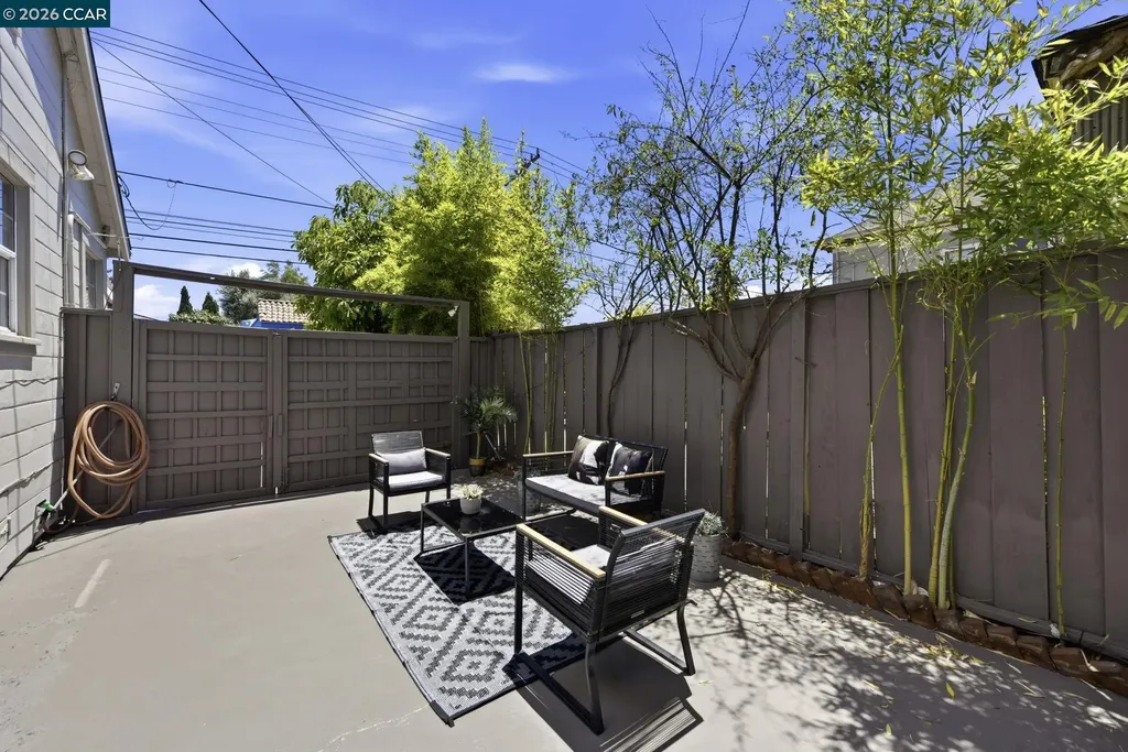1711 Willow Street Alameda CA 94501