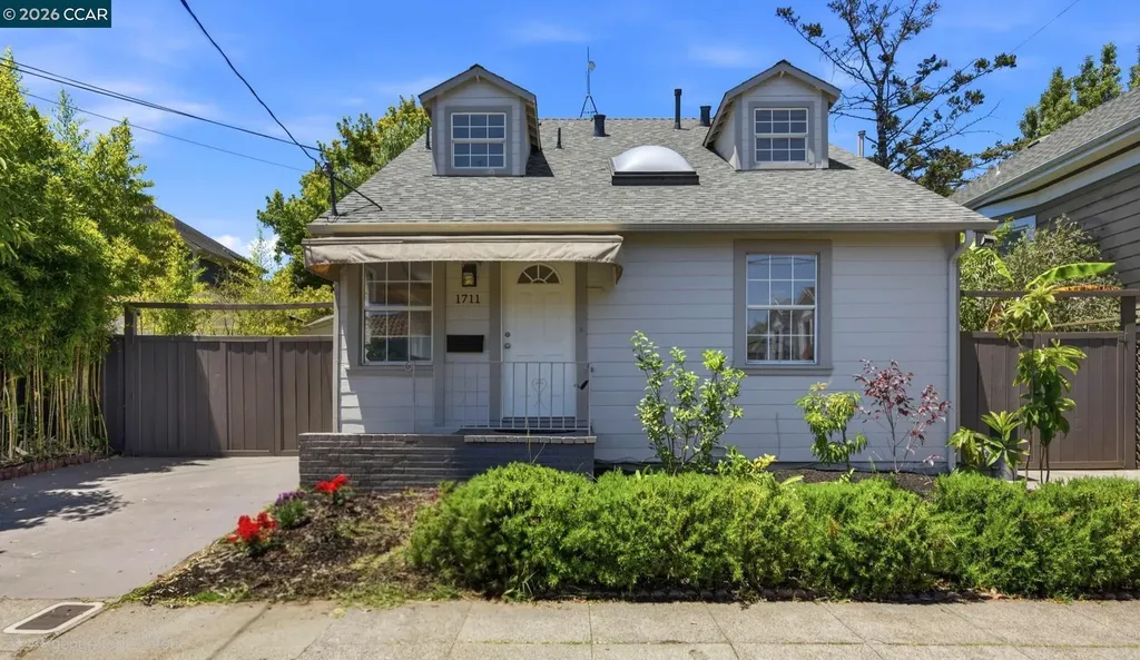 1711 Willow Street Alameda CA 94501