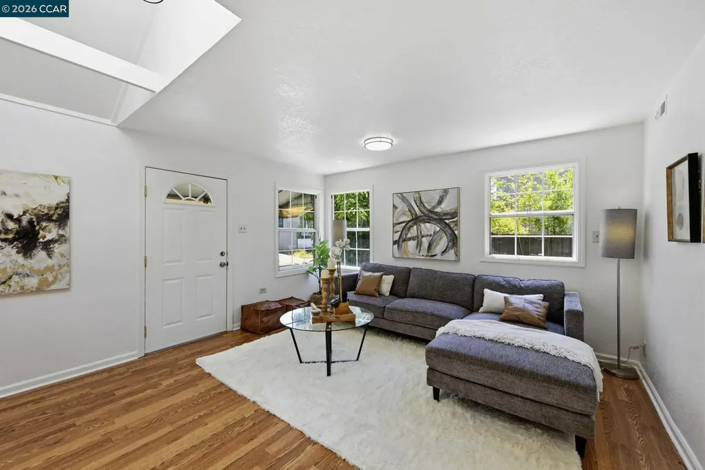 1711 Willow Street Alameda CA 94501